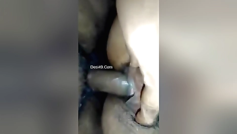 Indian couple is fucking in a homemade amateur video