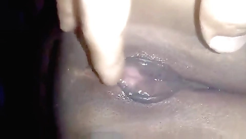 Indian amateur naked sex clip with her shaved pussy