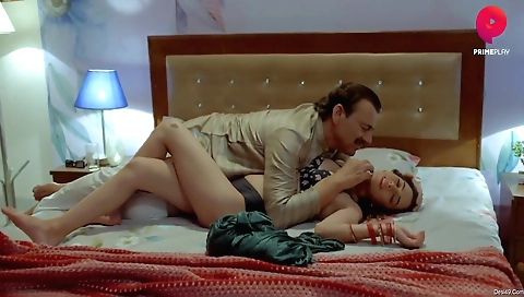 Amazing brunette babe with perfect body loves to be fucked