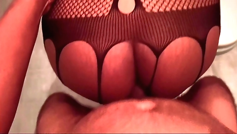 My amateur porn video shows me getting my ass pounded