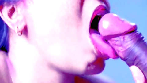 Indian babe drops her head and sucks the guy's cock in the mouth