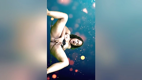 Indian big ass brunette on the bed fingering her pussy