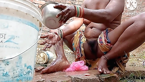 A sexy brunette who loves to tease herself and be teased by men