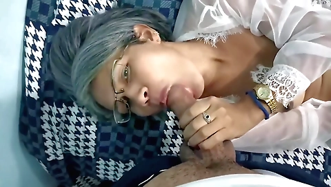 Thick cunt caught by her husband on camera on the bed