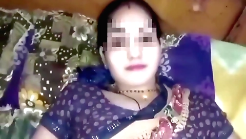 Lalita bhabhi ne ne apne pati me choot ki jabardast thukai karai