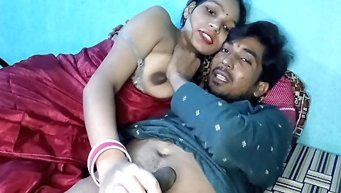 Indian babe in a sexy dress 18+ fucking in the backyard