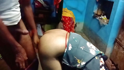 Amatuer brunette babe is doing a hand job in front of the camera