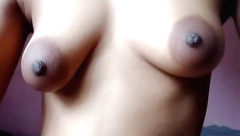 Indian naked video show her body and sex with boyfriend