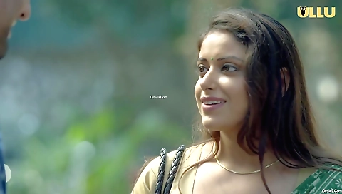 Hot brunette blonde with big tits and natural body