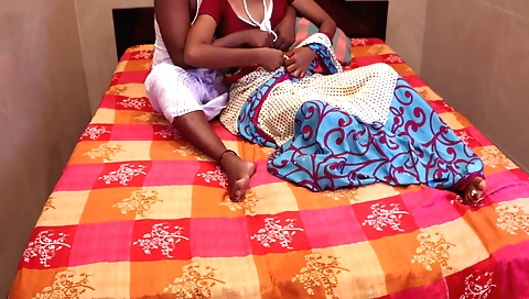 Indian sex video with a big tits brunette in hotel