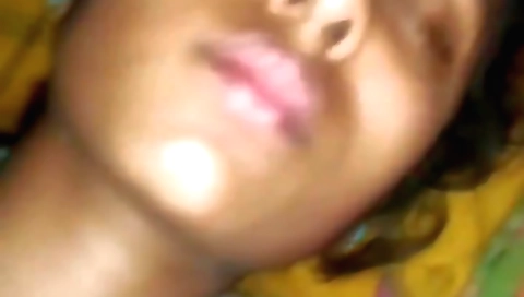 Beautiful amateur pornstar in sexy indian porn video