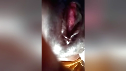 Bhabi indian girl with a black boner shows hairy body