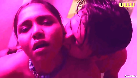 Hot brunette is so horny that she cannot wait to have the massage