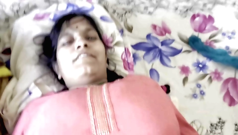 A hot kinky brunette is fucking a dude in her hairy pussy