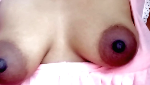 Hot housewife shows herself to a man and seduces him