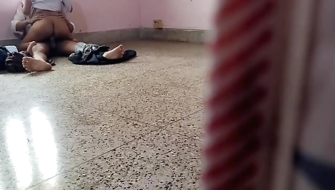 Sexy pornstar in hot amateur indian webcam porn movie