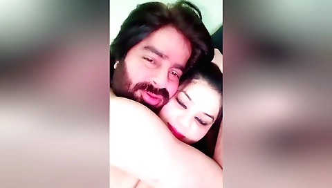 Amateur brunette video with naked pussy and mouth sucking