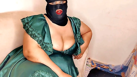 Busty mature milf fucked in the anal with a cumshot