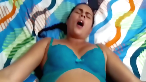 Hot amateur brunette showing off her pussy in a hot porn video