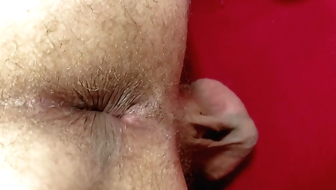 Indian wife shows off her body in a homemade video