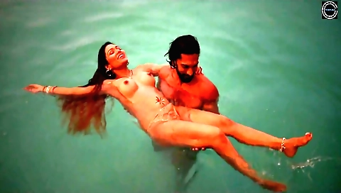 Hot outdoor fashion sex of Indian in first net season 5