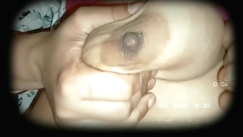 Indian solo video with a perfect body and a nice face