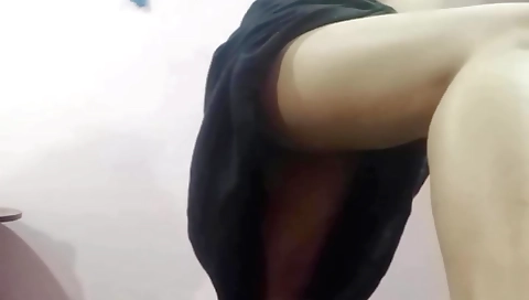 Indian teen in the backyards masturbating alone video 07