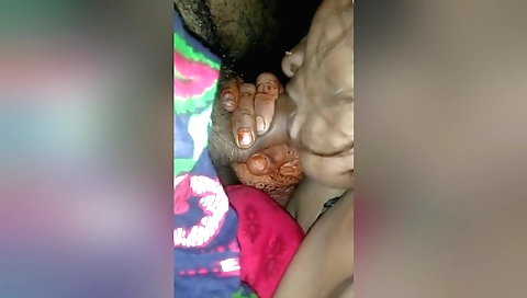 Indian girl in webcam video has a wonderful sex with her boyfriend