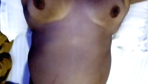 Indian girl with a big booty enjoys her outdoor sex