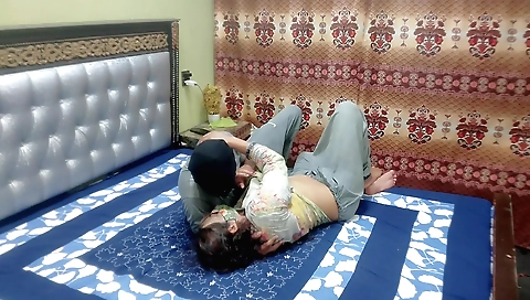 Indian house maid fucked while the wife went to the mall