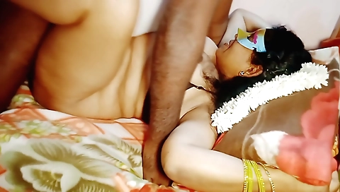 Amateur brunette with big tits gets fucked in a hot clip