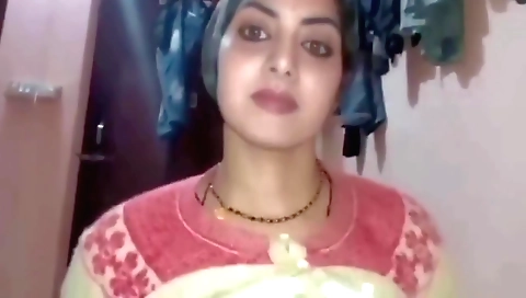 Busty brunette is a sexy amateur who loves her body