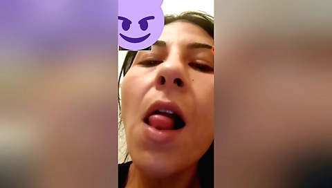 Indian girl masturbates on web camera in stockings