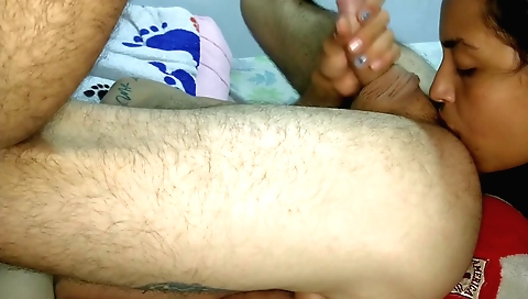 Indian hottie gets her lips and cunt fucked for the first time