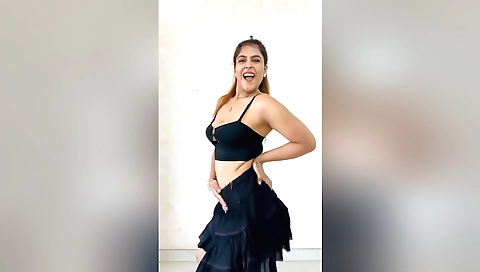 Step-sister in stockings fucks her husband's stepbrother