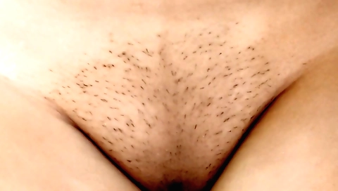 Hot girl sucking a dick and she gives a blowjob to the guy