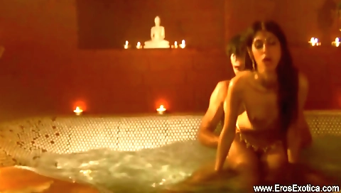 Amateur brunette teen 18+ girl gets excited and cums 18+