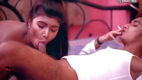 Bhabhi-Indian uncut babe shows her amazing face in this scene