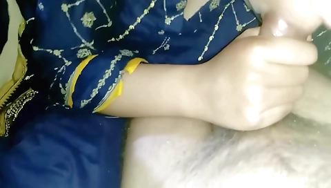 Indian bhabhi sucks big boobs bhabhi and cum hungry bhabhi