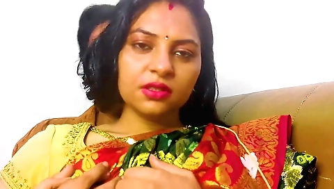 amateur hindi brunette milf fucked with her best friend 073