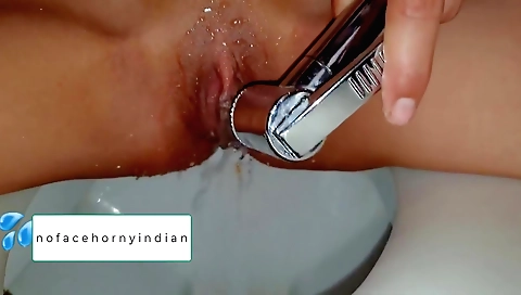 Sexy indian teen 18+ has her body highlighted in amateur video