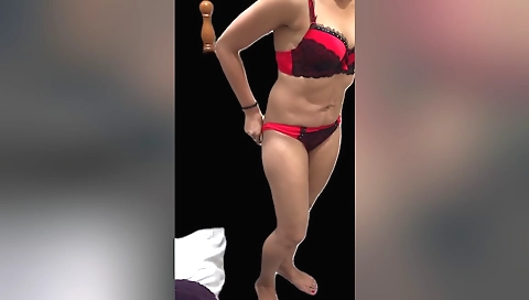 Pakistani wife shows off her nice body in amateur style